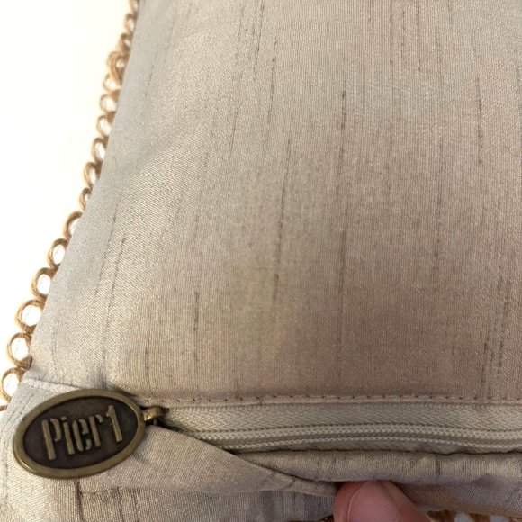 Pier 1 Accent Toss Pillow Embroidered Fox with Hat & Bowtie Neat Retro Art Rare - Picture 10 of 10